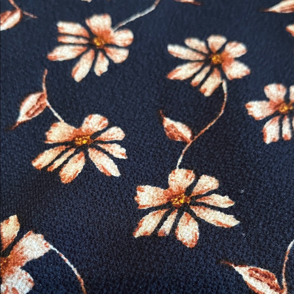 Hippie Rose Navy Floral Blouse - Picture 4 of 5